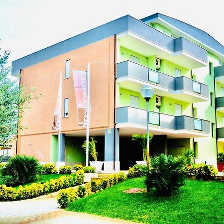 Isa Residence Fiumicino Airport Esterno foto